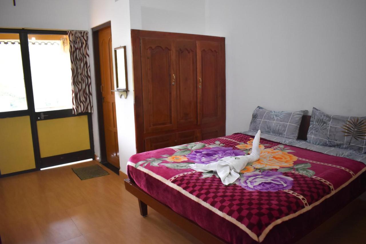 Ac Mist Hotel Munnar Buitenkant foto
